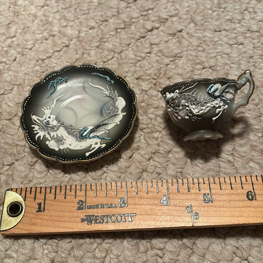 Rare “made in occupied Japan” tea cup and saucer